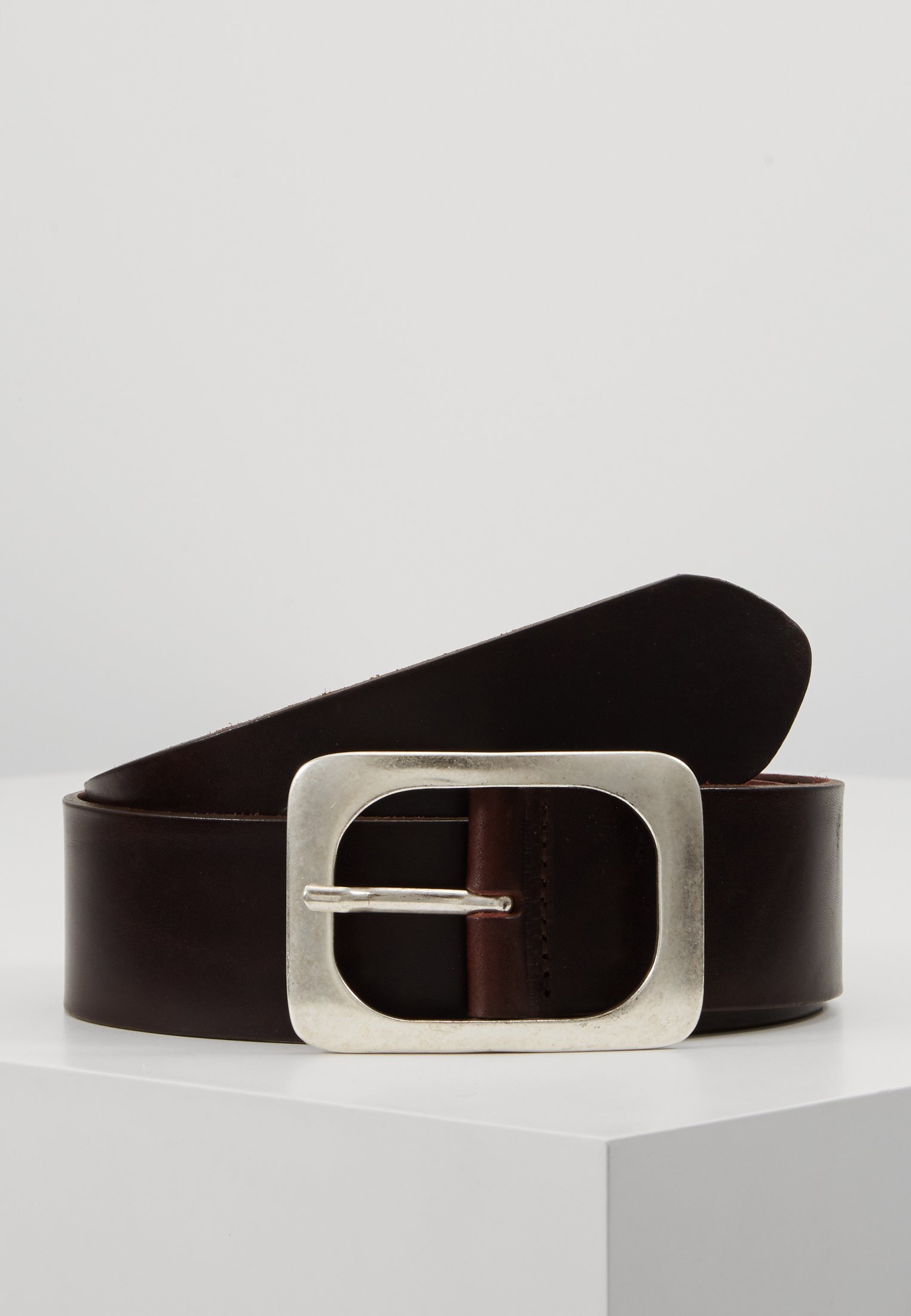 Buy Vanzetti Best-Selling Belt - With 55% Discount!